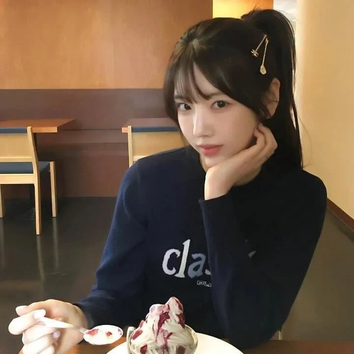 白天的我，夜里的他